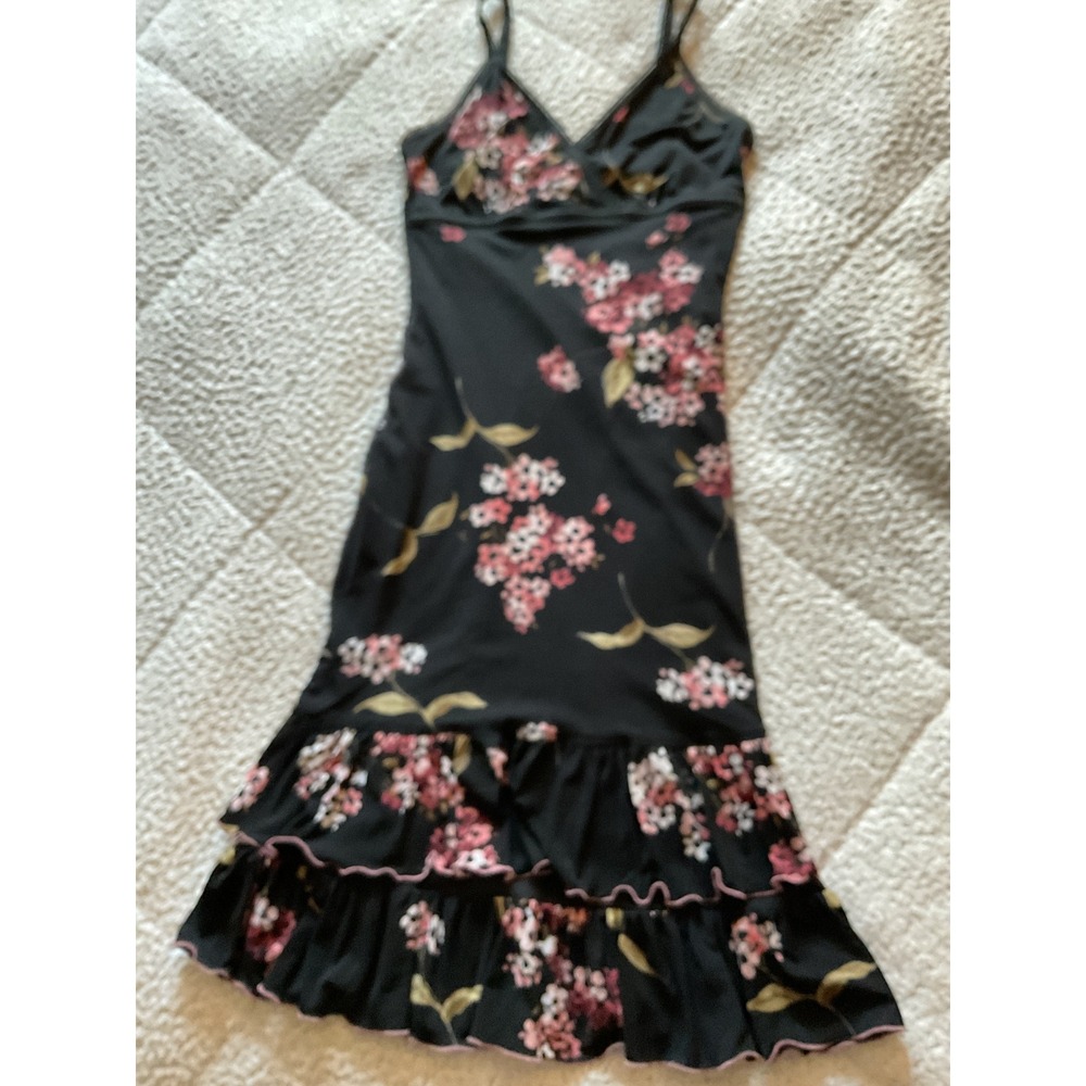 San Francisco Floral Midi Dress Womens Small Black Excellent Ruffle Hem V-Neck